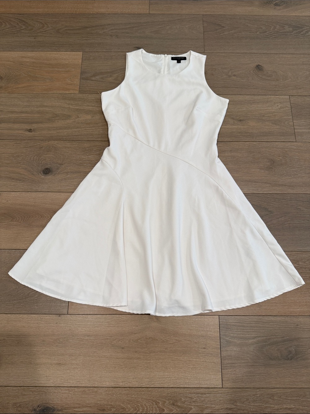 BANANA REPUBLIC Sea Snow Day Sleeveless Polyester Knee Length Summer Dress 10